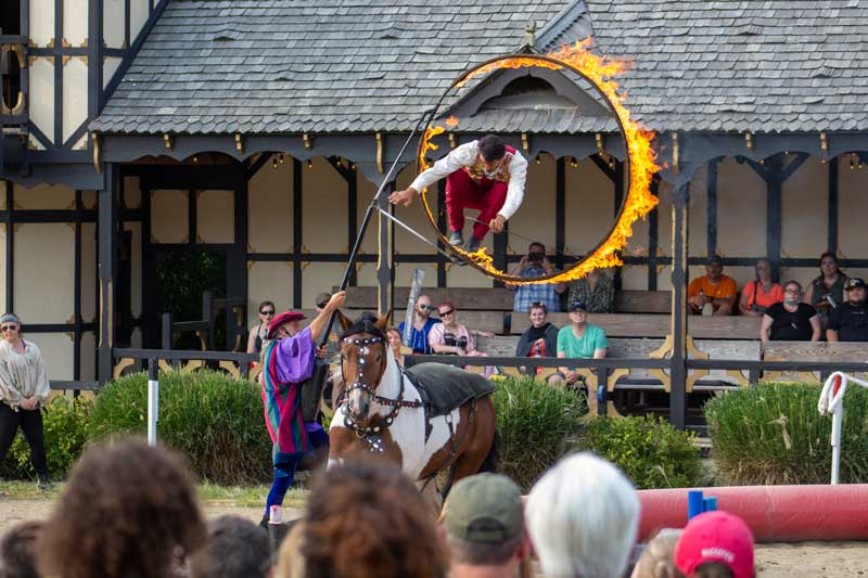 Beating the Heat: How to Survive Summer Ren Faire - Ohio Renaissance  Festival