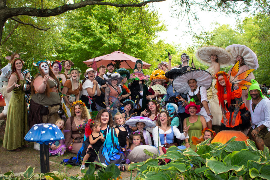 Mushrooms invaded the Ohio state ren faire : r/renfaire