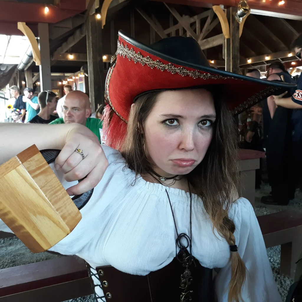 Beating the Heat: How to Survive Summer Ren Faire - Ohio Renaissance  Festival